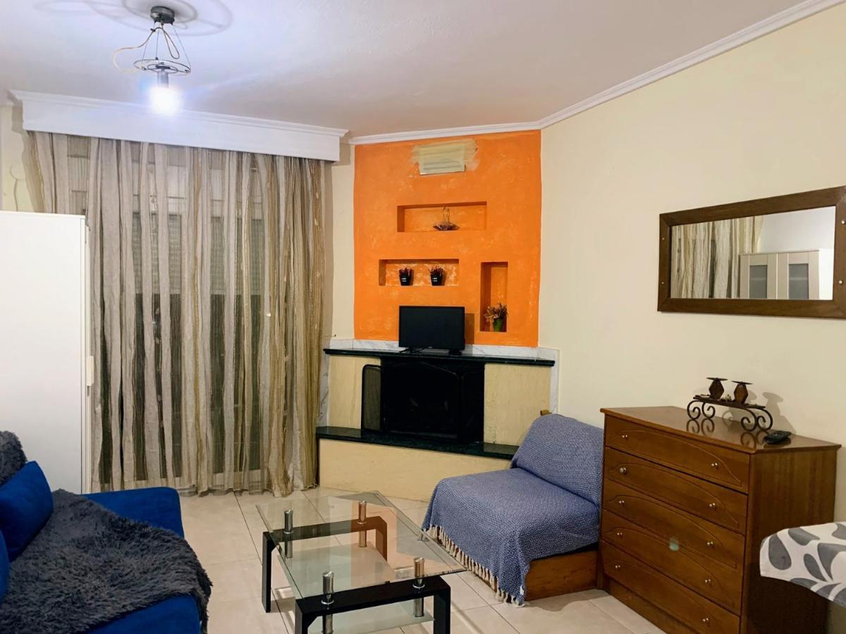 Roses Apartments ネア・ミカニオーナ エクステリア 写真